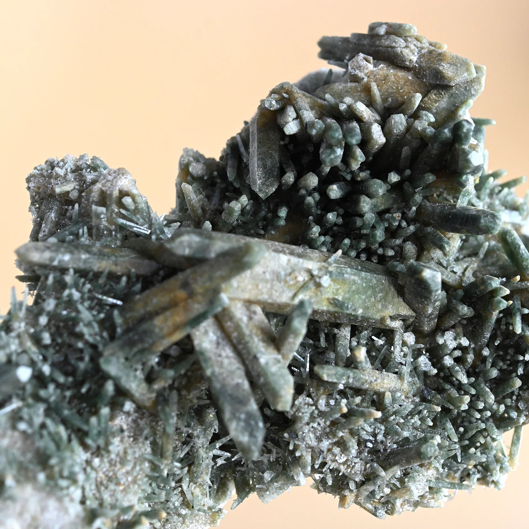AA Green Chlorite Himalayan Cluster 5 Inch - Image 6