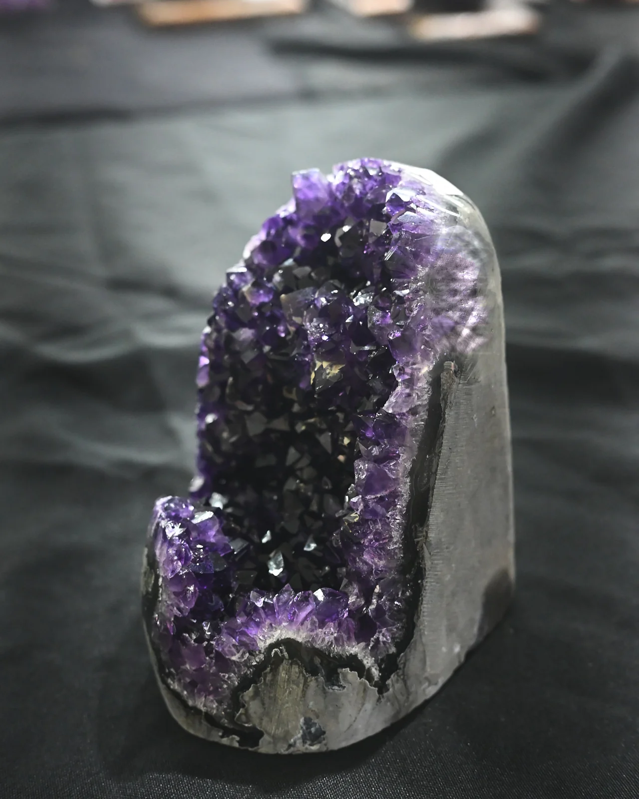 Amethyst Geode  3.8lbs - Image 5