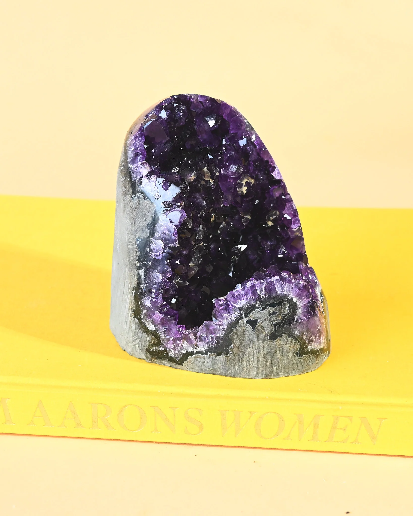 Amethyst Geode  3.8lbs - Image 7