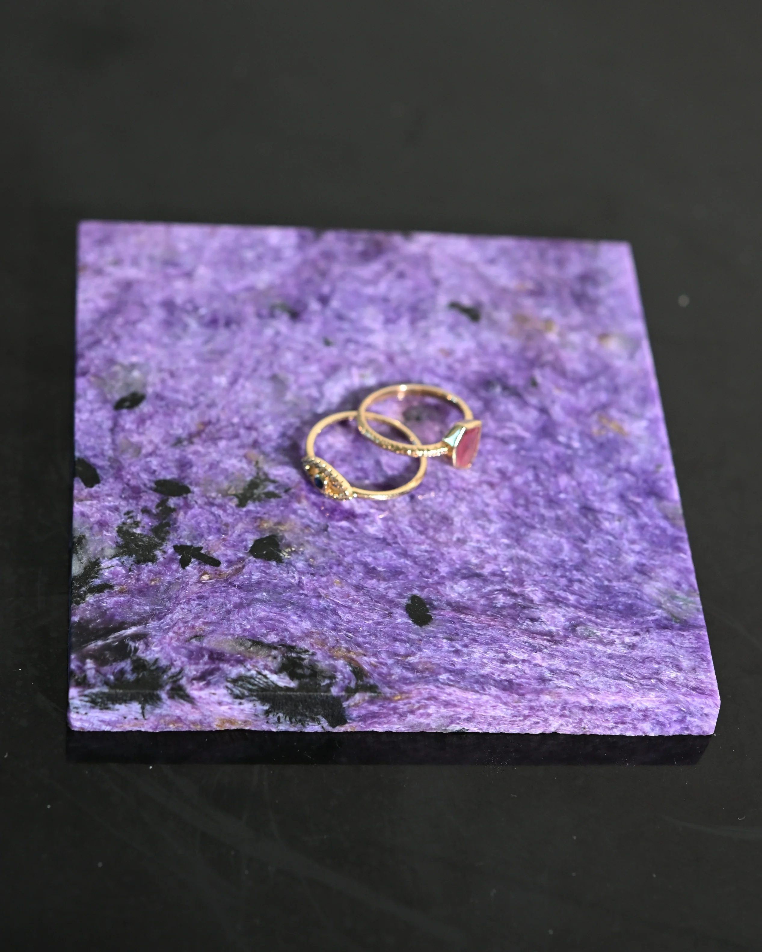 Charoite Plate 4in - Image 6