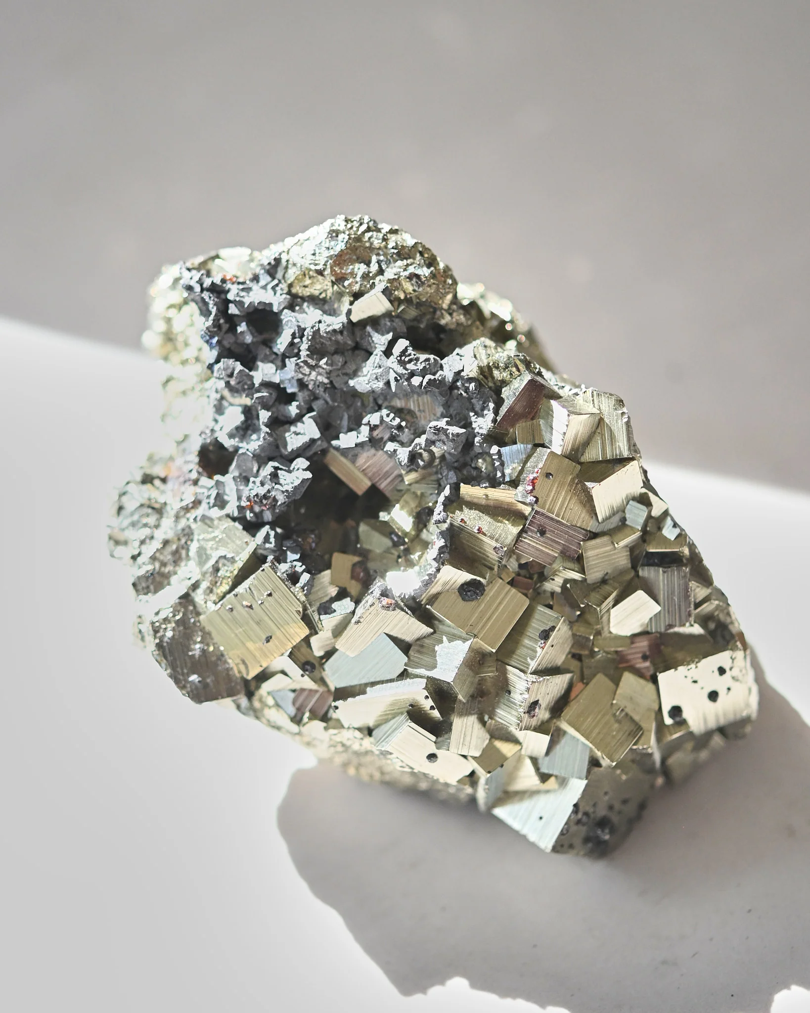 Cubic Pyrite w Sphalerite 1.8lbs - Image 8