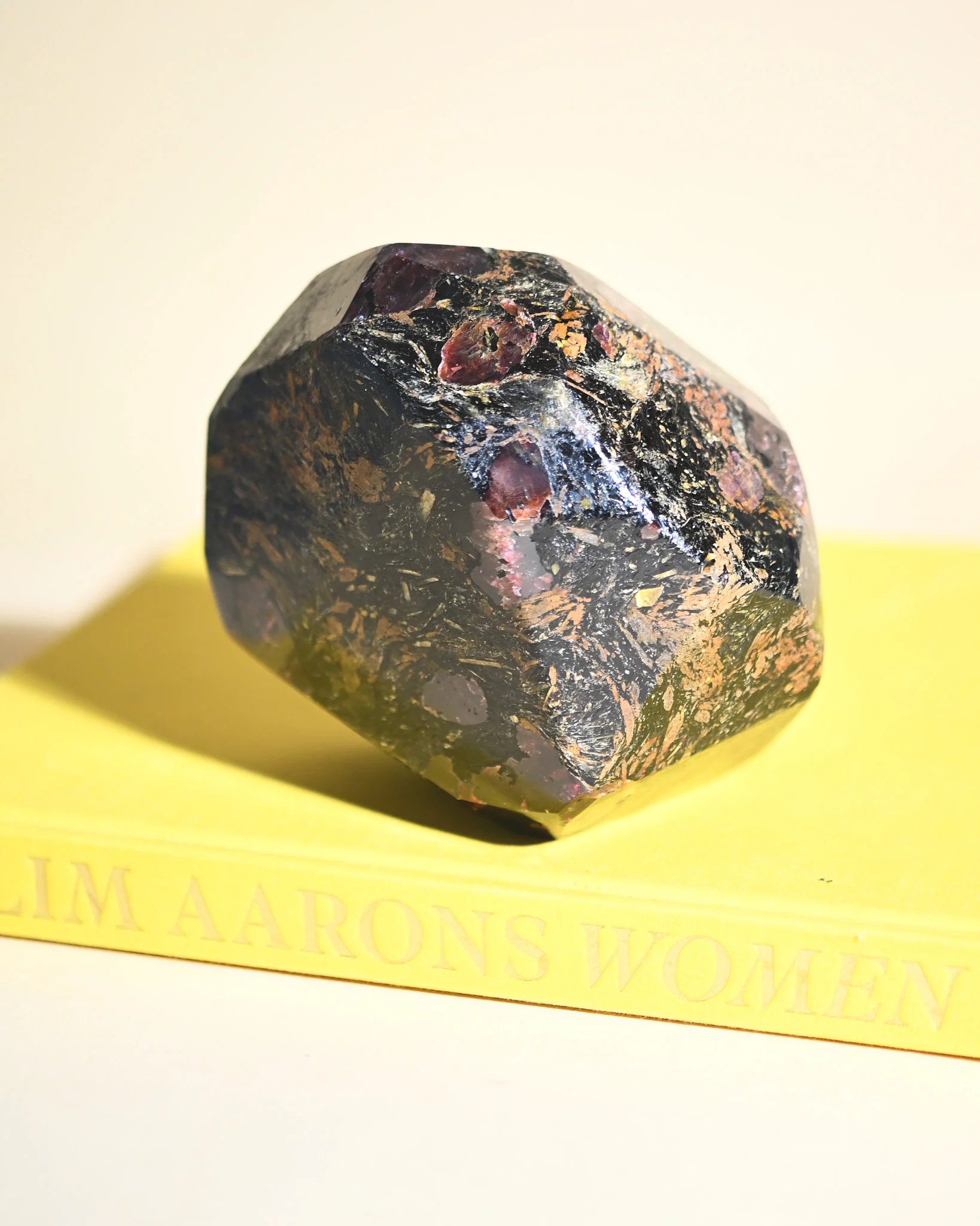 Statement Garnet Freeform 7.5lbs - Image 5