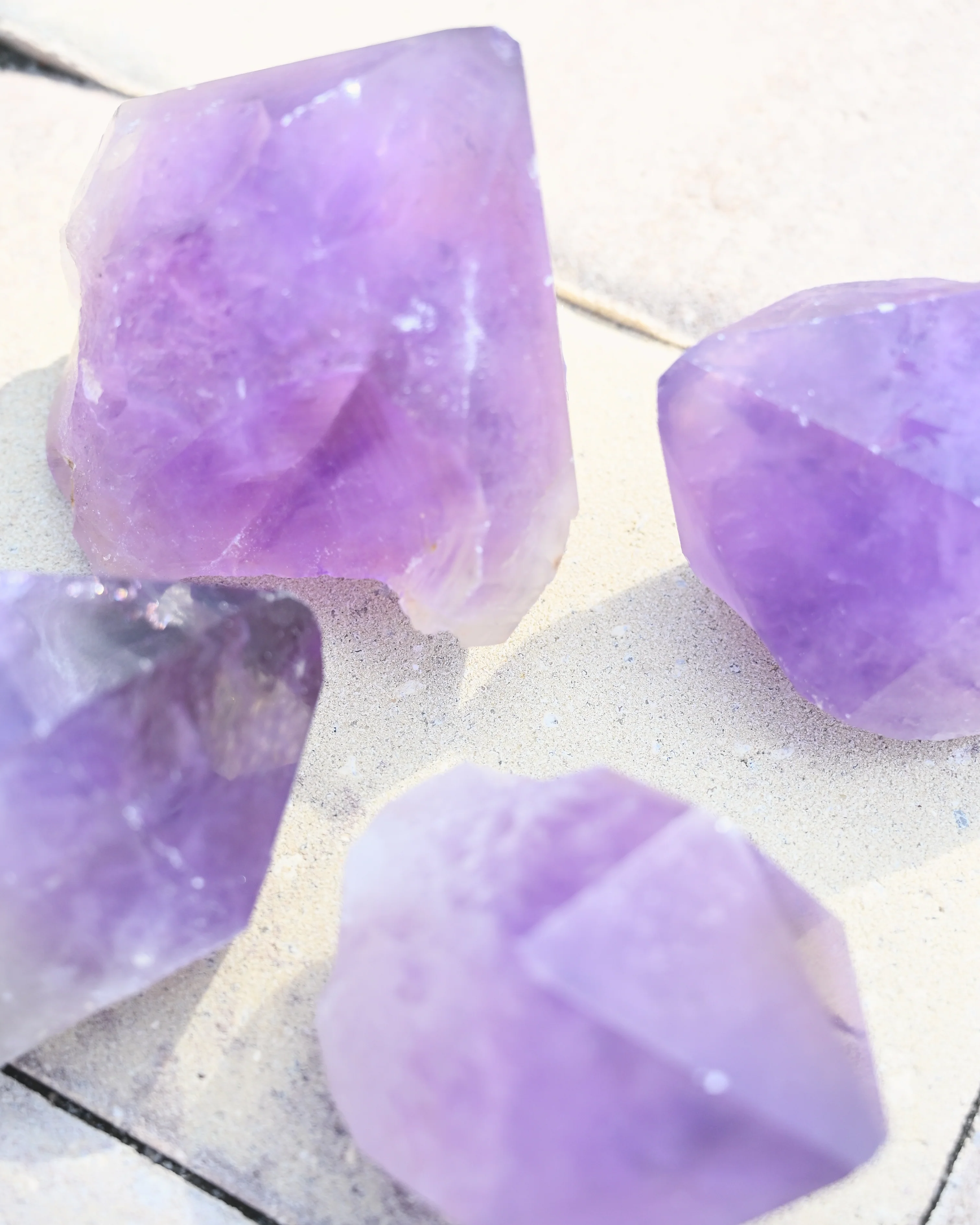 Rough Bolivian Amethyst Point - Image 14